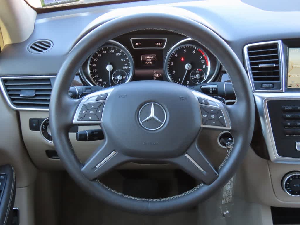 Thumbnail: 2015 Mercedes-Benz M-Class - 21