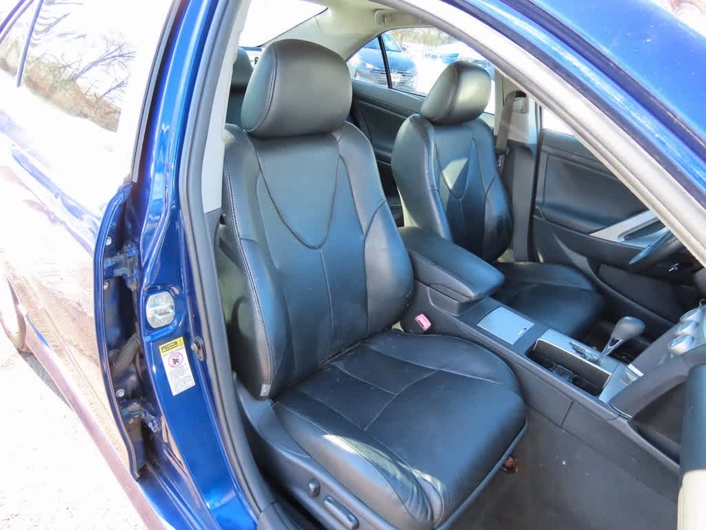 Thumbnail: 2010 Toyota Camry - 15