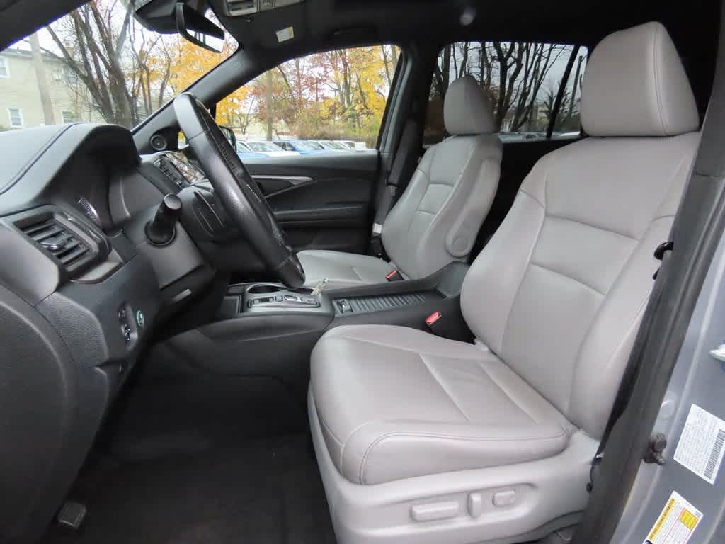 Thumbnail: 2023 Honda Passport - 11