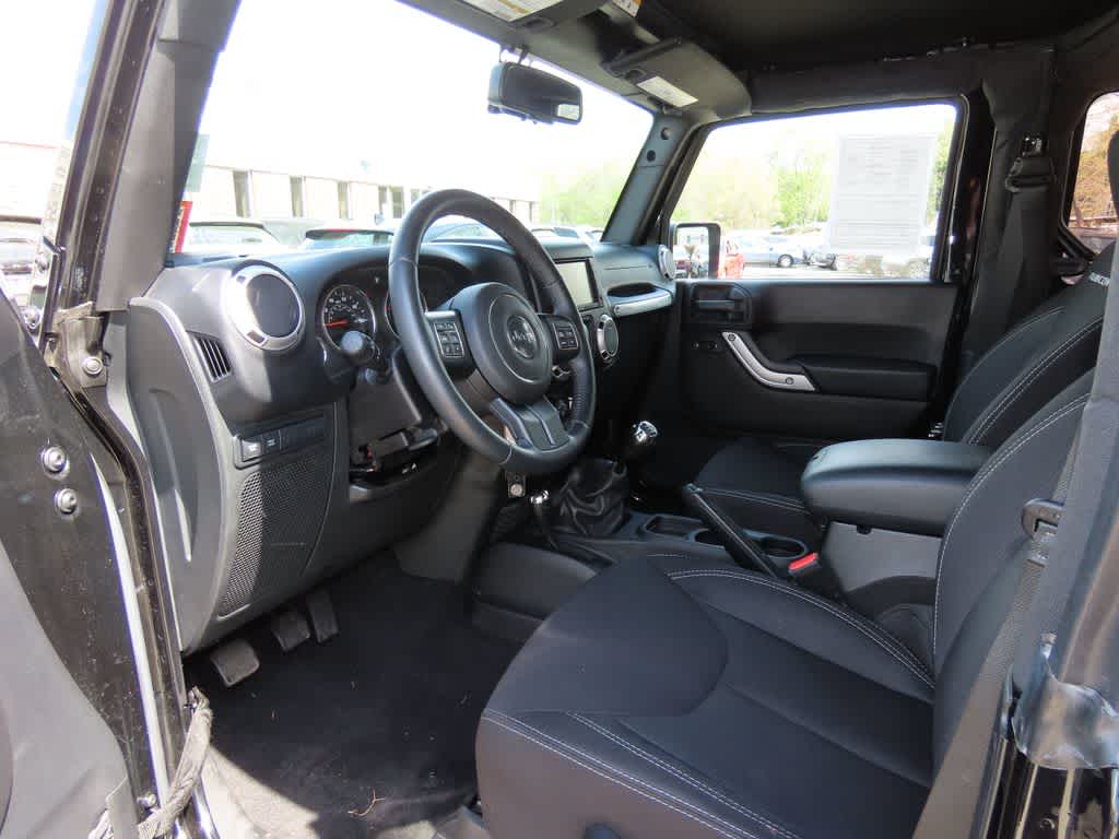 Thumbnail: 2015 Jeep Wrangler - 2