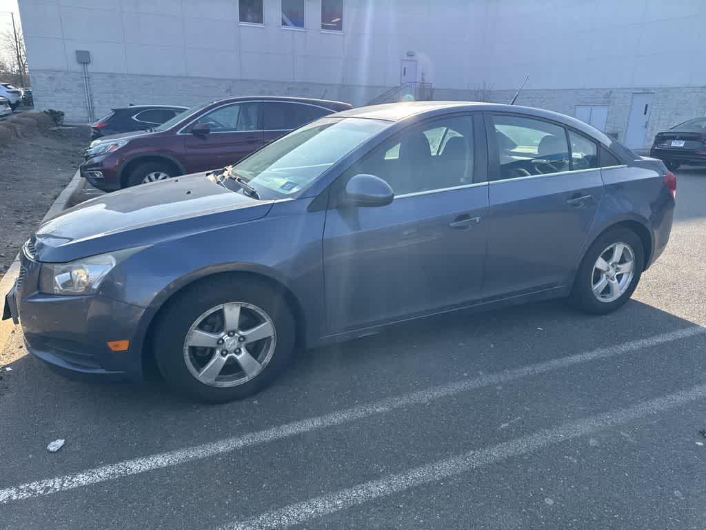 Thumbnail: 2014 Chevrolet Cruze - 4