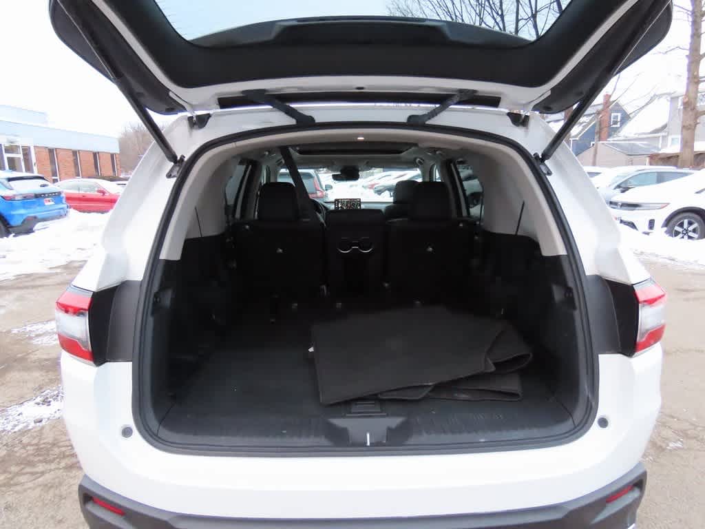 Thumbnail: 2023 Honda Pilot - 13