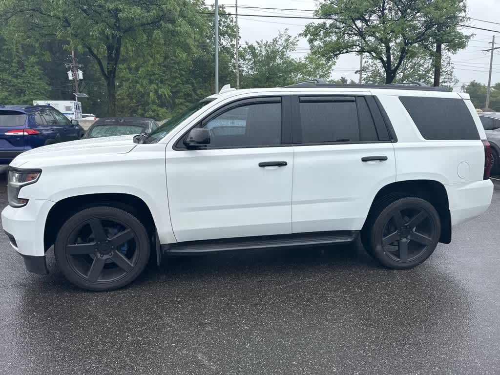 Thumbnail: 2017 Chevrolet Tahoe - 4