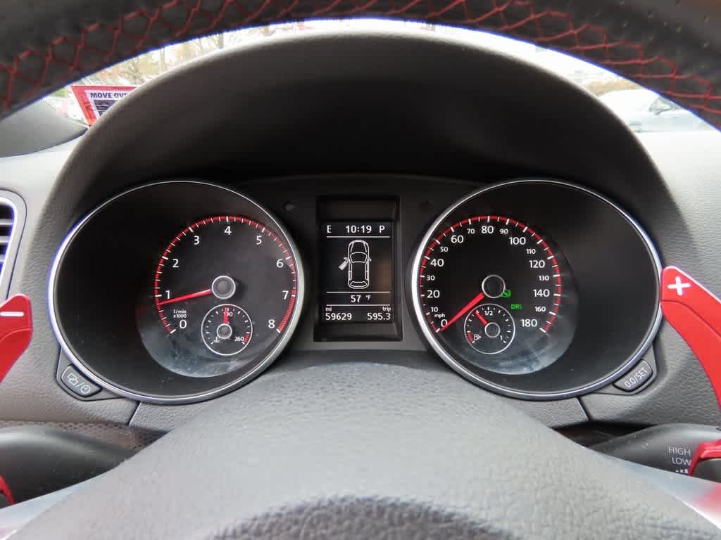 Thumbnail: 2013 Volkswagen Golf - 22