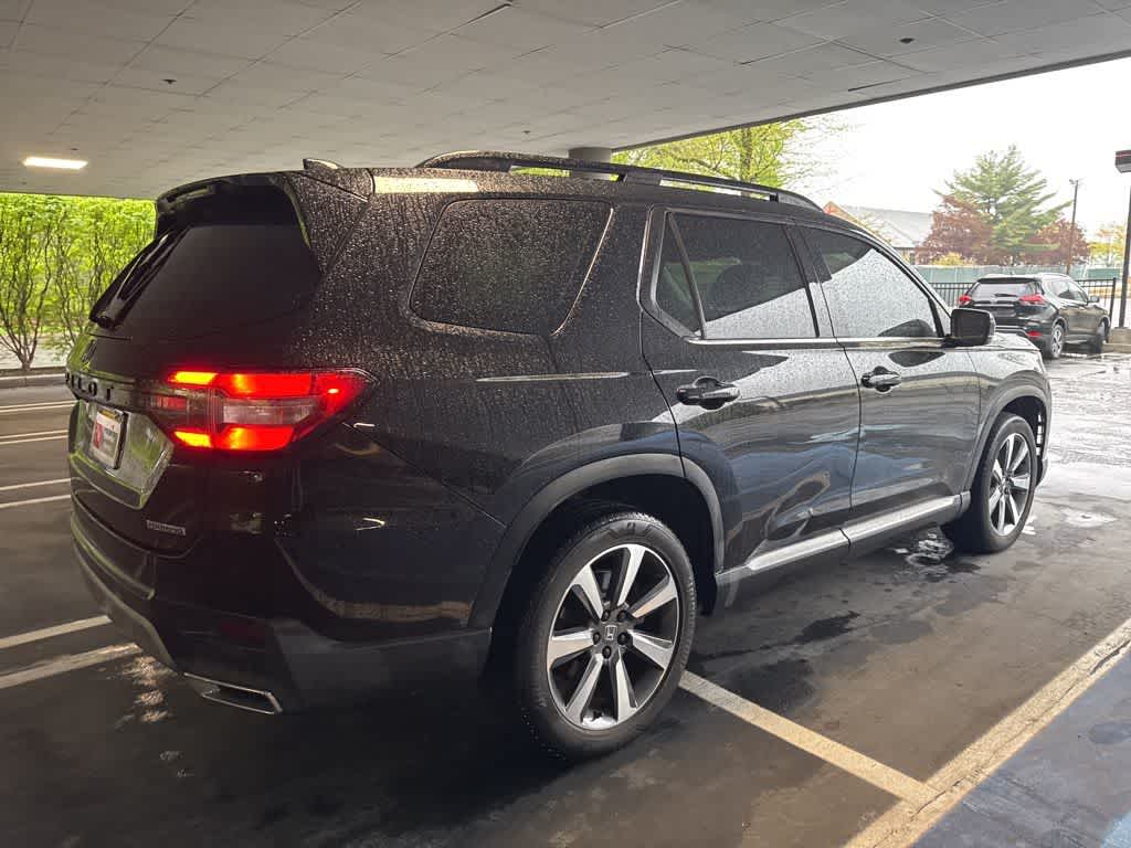 Thumbnail: 2023 Honda Pilot - 15