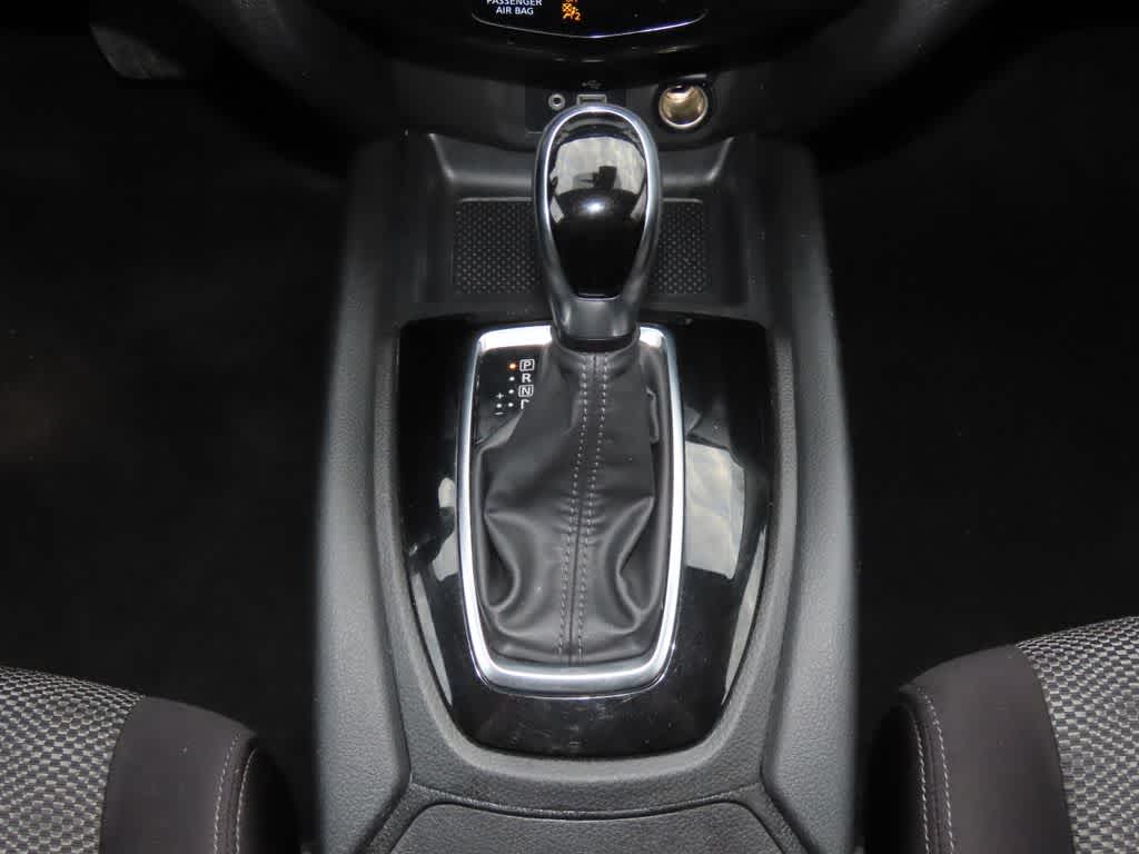 Thumbnail: 2020 Nissan Rogue Sport - 21