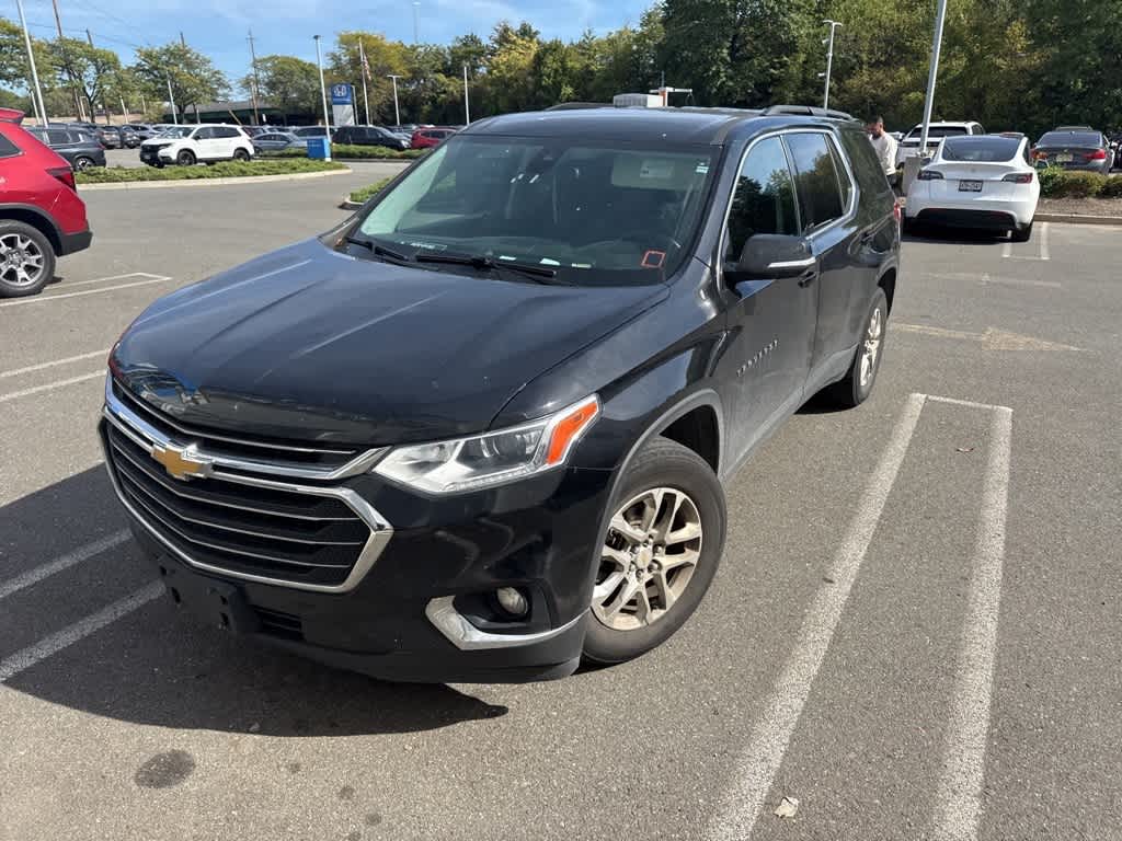 Thumbnail: 2021 Chevrolet Traverse - 5