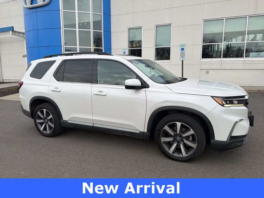 Thumbnail: 2023 Honda Pilot - 1