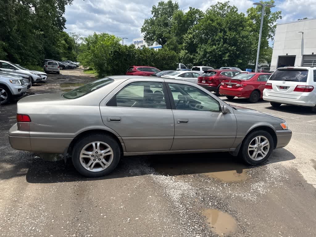 Thumbnail: 1998 Toyota Camry - 8