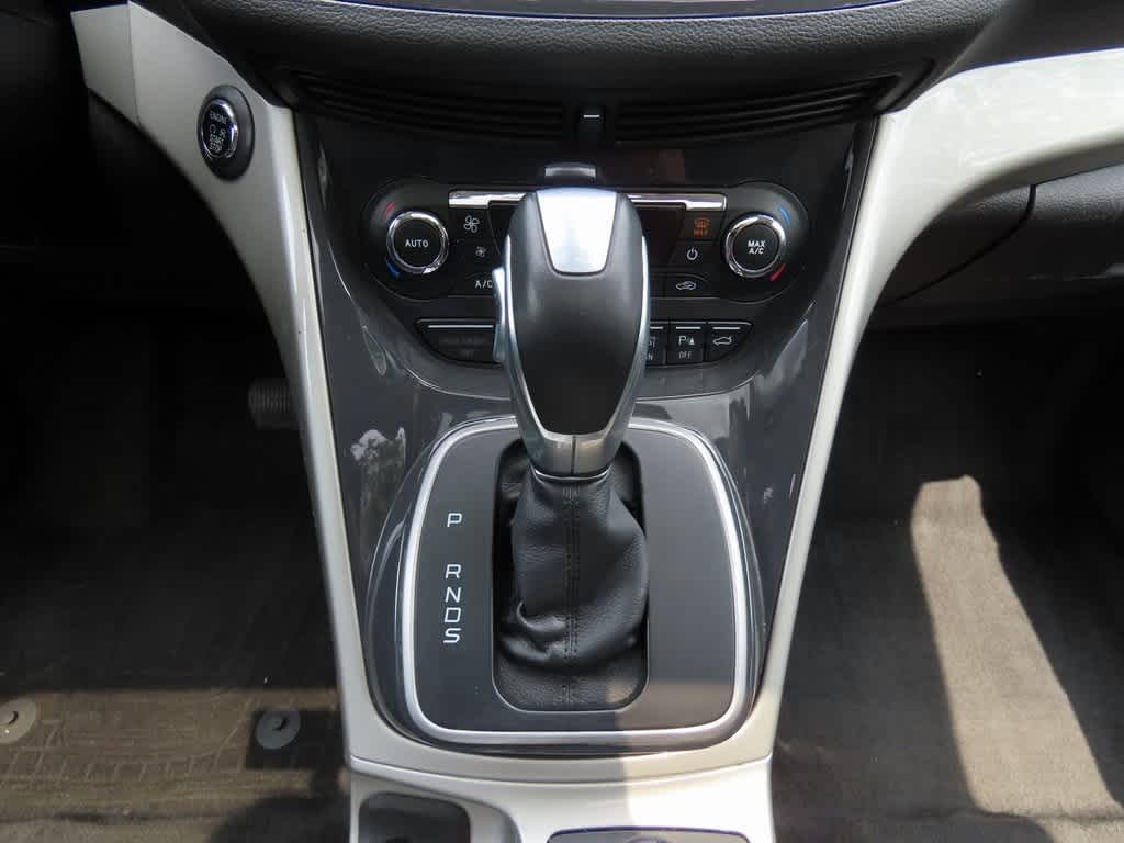 Thumbnail: 2013 Ford Escape - 24