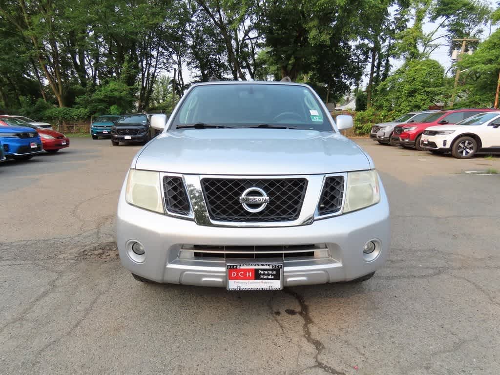 Thumbnail: 2011 Nissan Pathfinder - 6