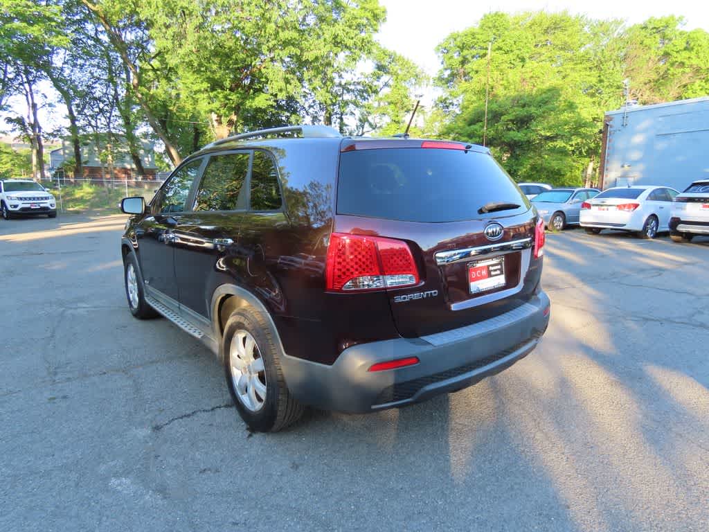 Thumbnail: 2013 Kia Sorento - 4