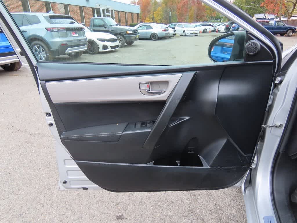 Thumbnail: 2019 Toyota Corolla - 14