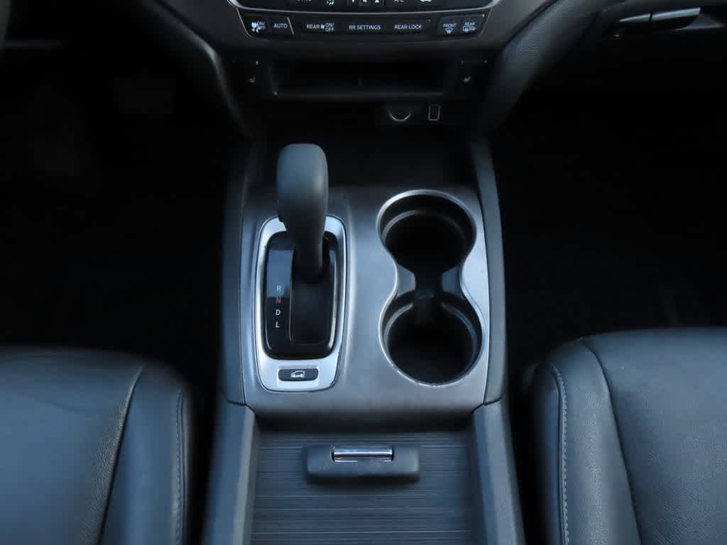 Thumbnail: 2020 Honda Pilot - 24