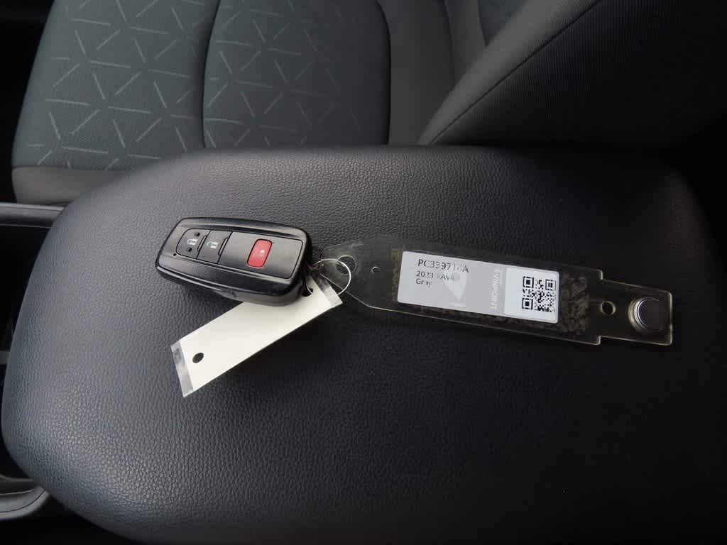 Thumbnail: 2023 Toyota RAV4 - 25