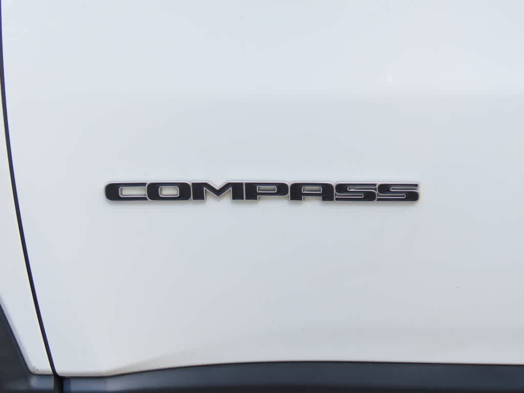 Thumbnail: 2019 Jeep Compass - 7