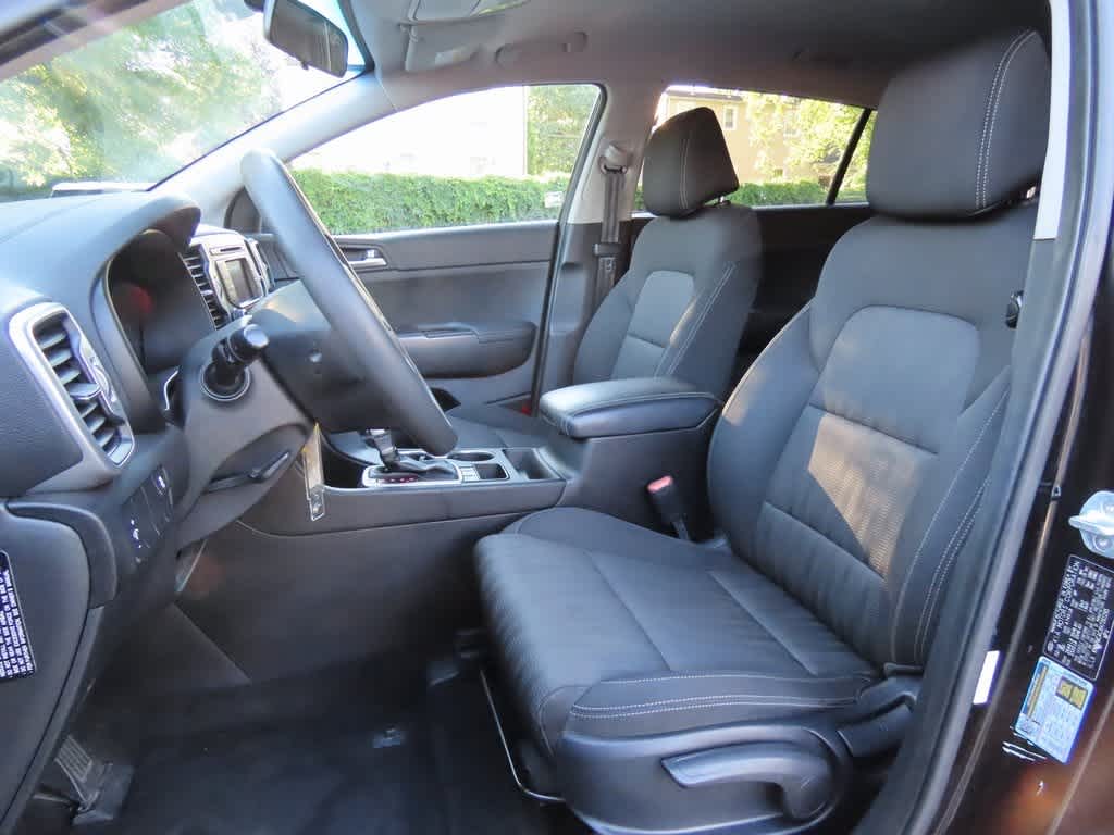Thumbnail: 2017 Kia Sportage - 12