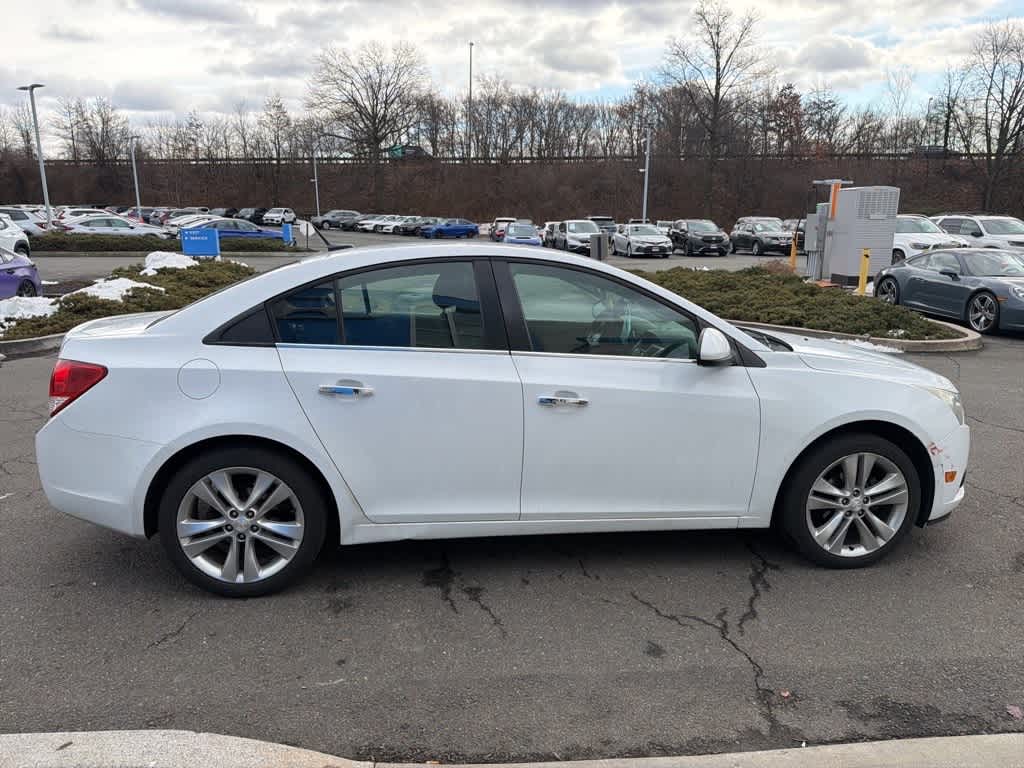 Thumbnail: 2013 Chevrolet Cruze - 17
