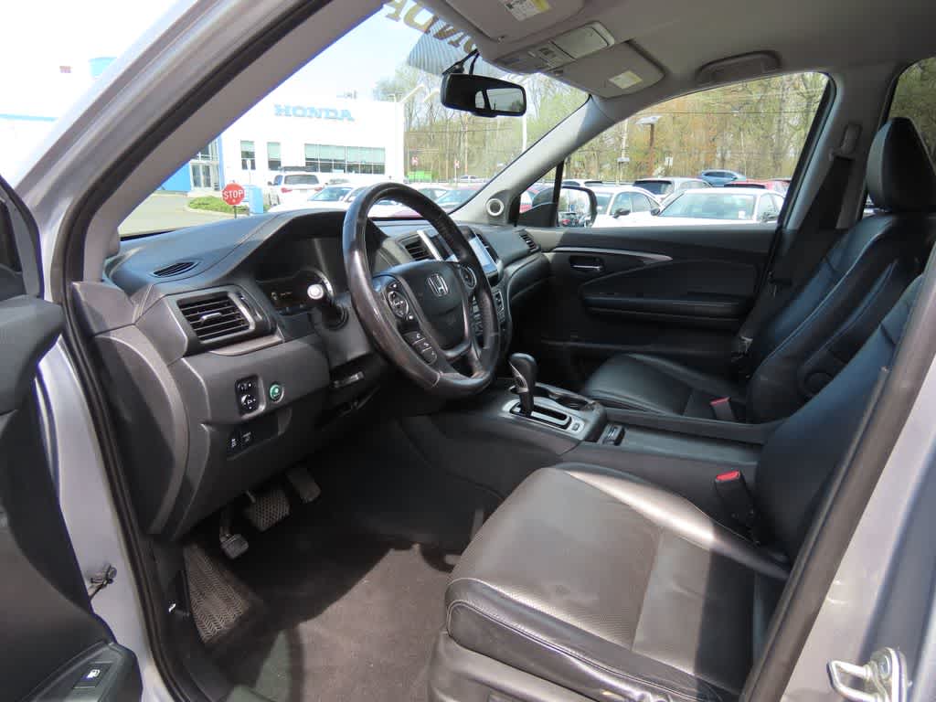 Thumbnail: 2017 Honda Ridgeline - 2