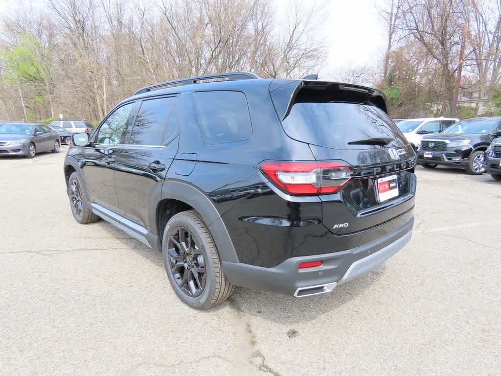 Thumbnail: 2025 Honda Pilot - 4