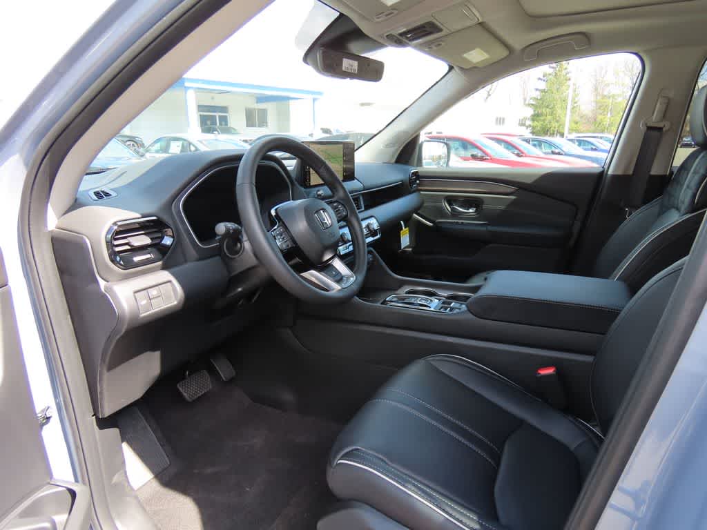 Thumbnail: 2026 Honda Pilot - 2