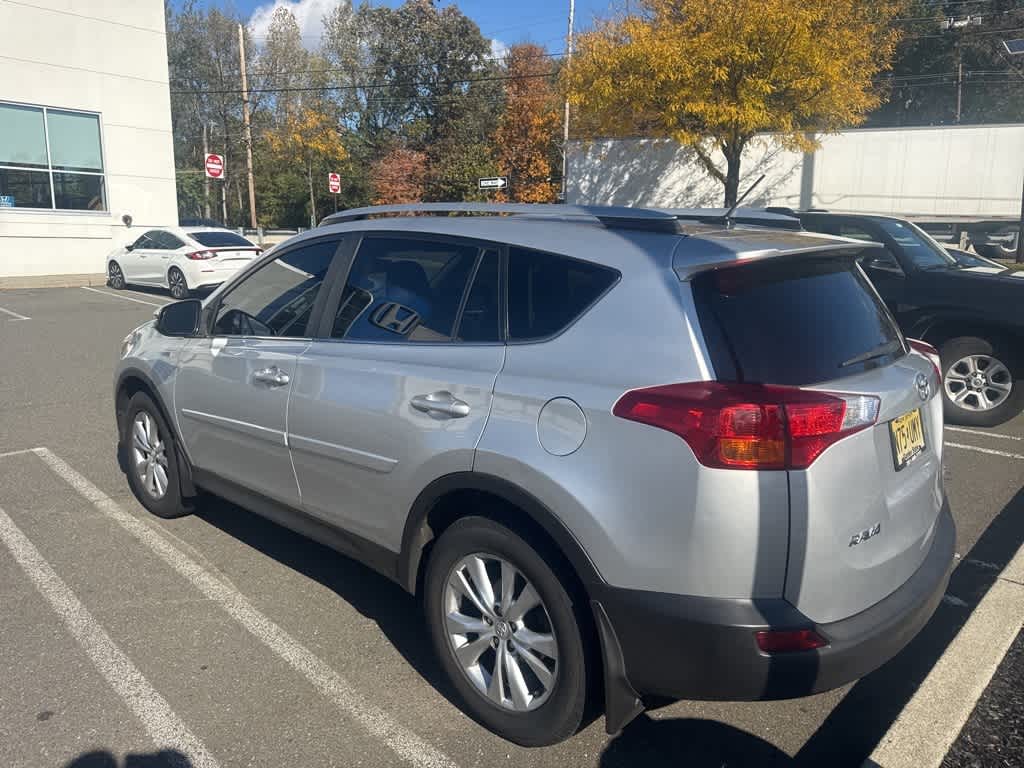 Thumbnail: 2015 Toyota RAV4 - 9