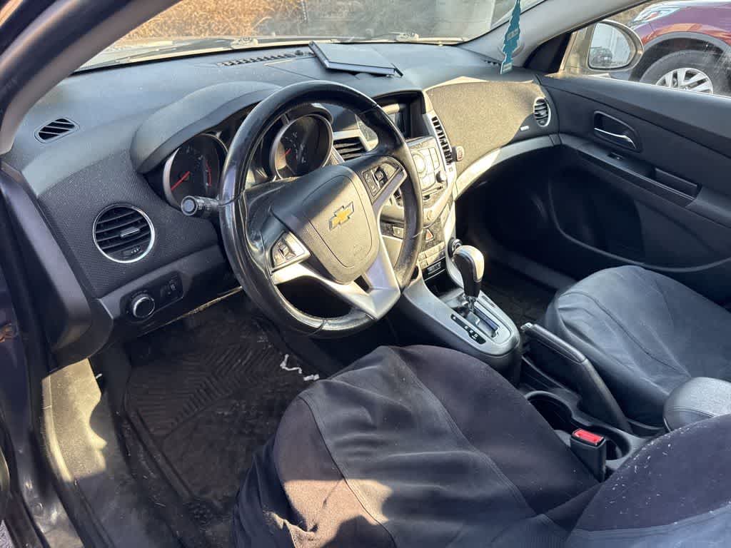 Thumbnail: 2014 Chevrolet Cruze - 25