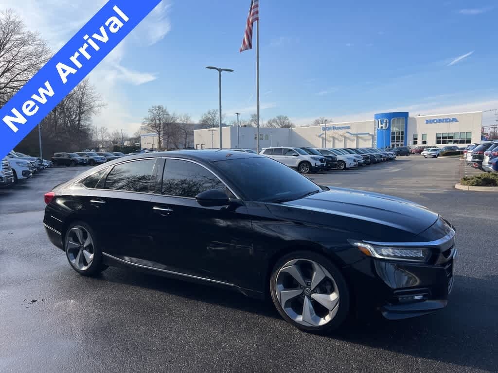 Used 2019 Honda Accord Touring 2.0T Sedan