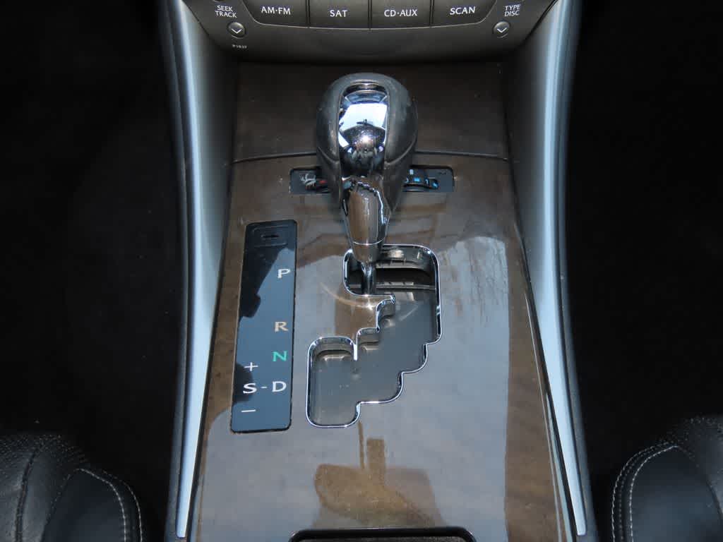 Thumbnail: 2012 Lexus IS - 20