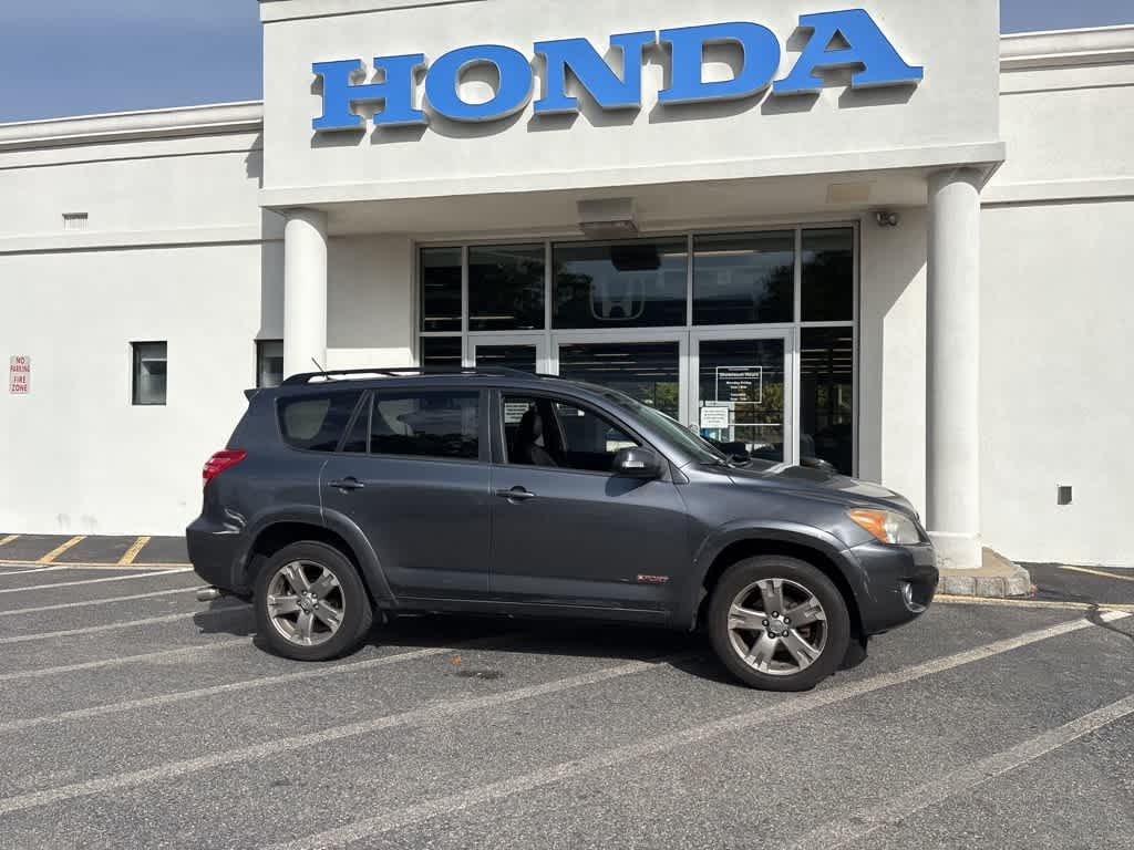 Thumbnail: 2011 Toyota RAV4 - 2