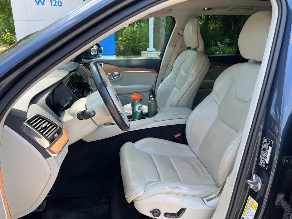 Thumbnail: 2018 Volvo XC90 - 16