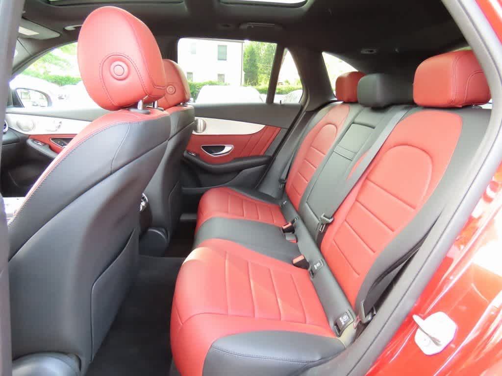 2021 Mercedes-Benz GLC 300 13