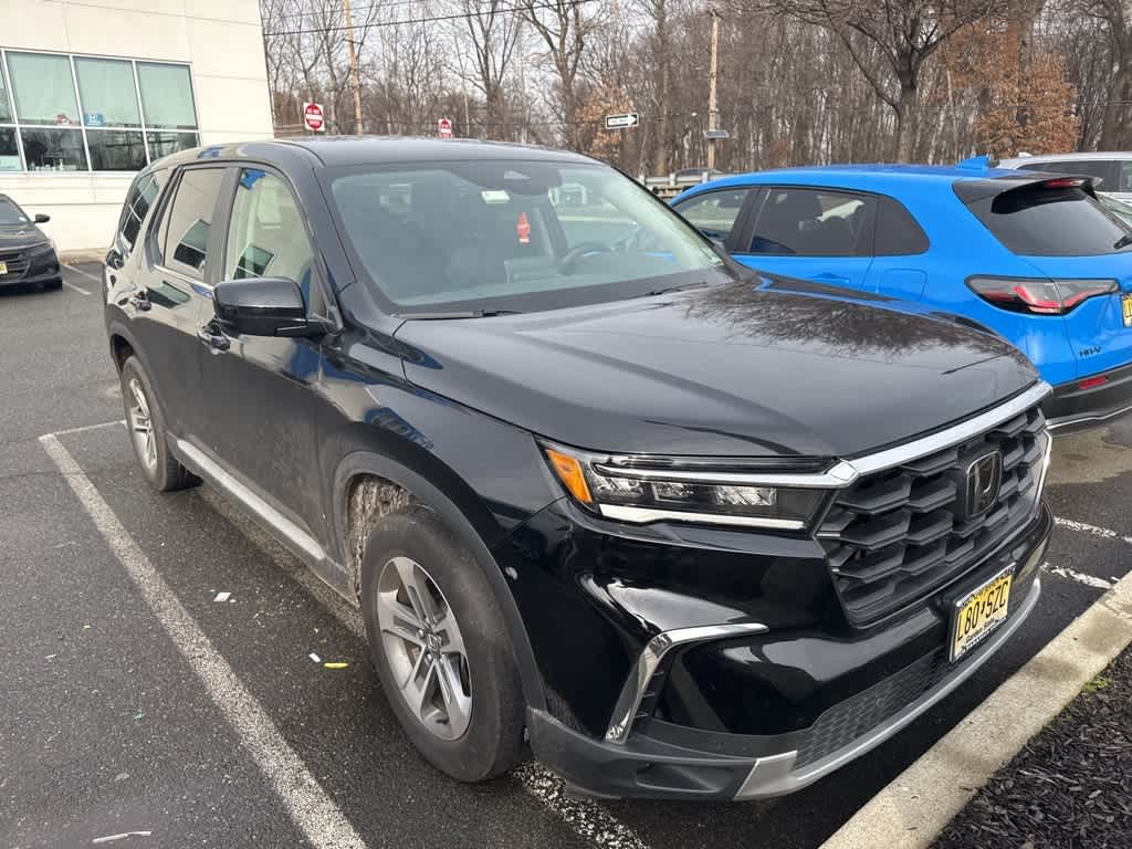 Thumbnail: 2024 Honda Pilot - 3