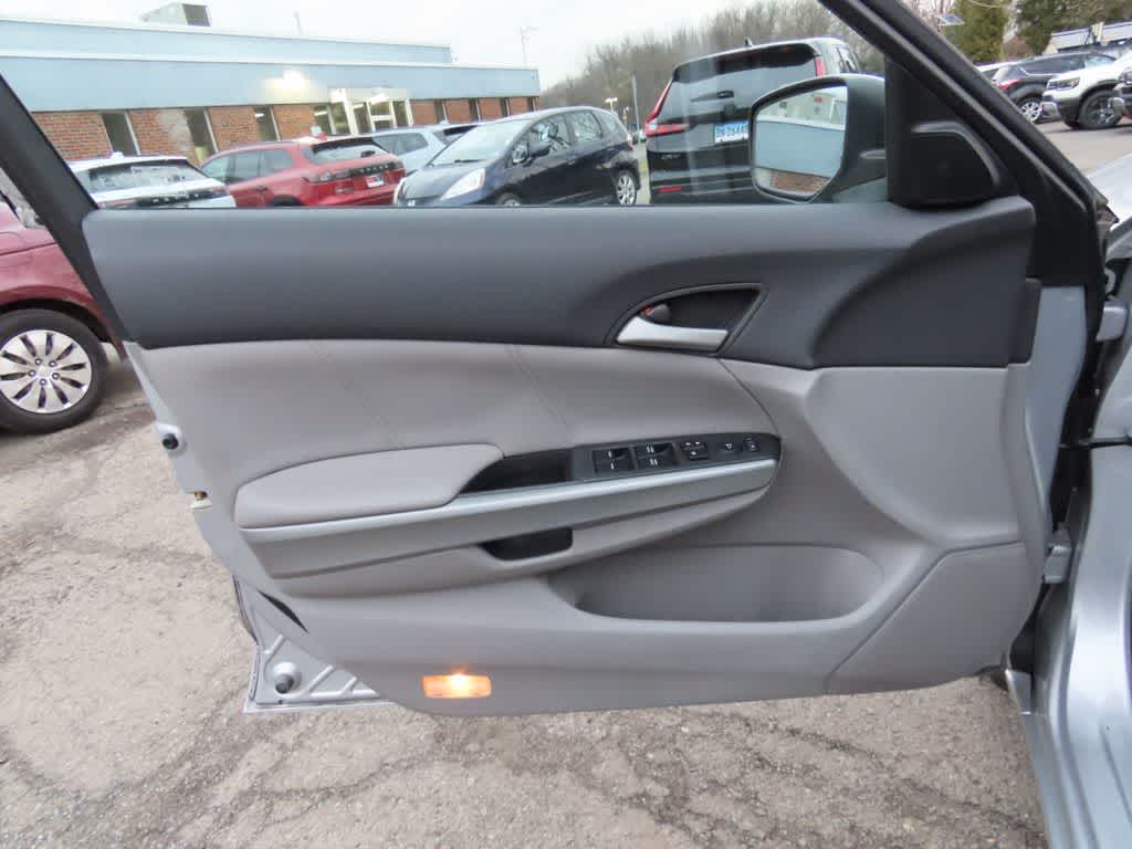 Thumbnail: 2009 Honda Accord - 15