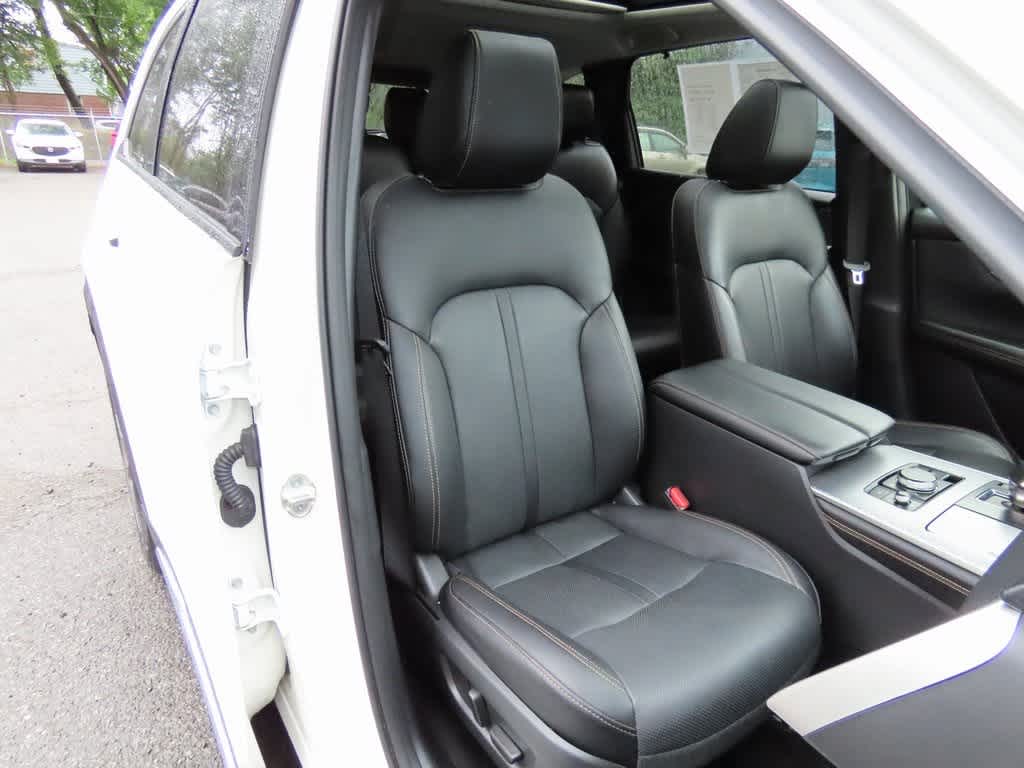 Thumbnail: 2024 Mazda CX-90 - 18