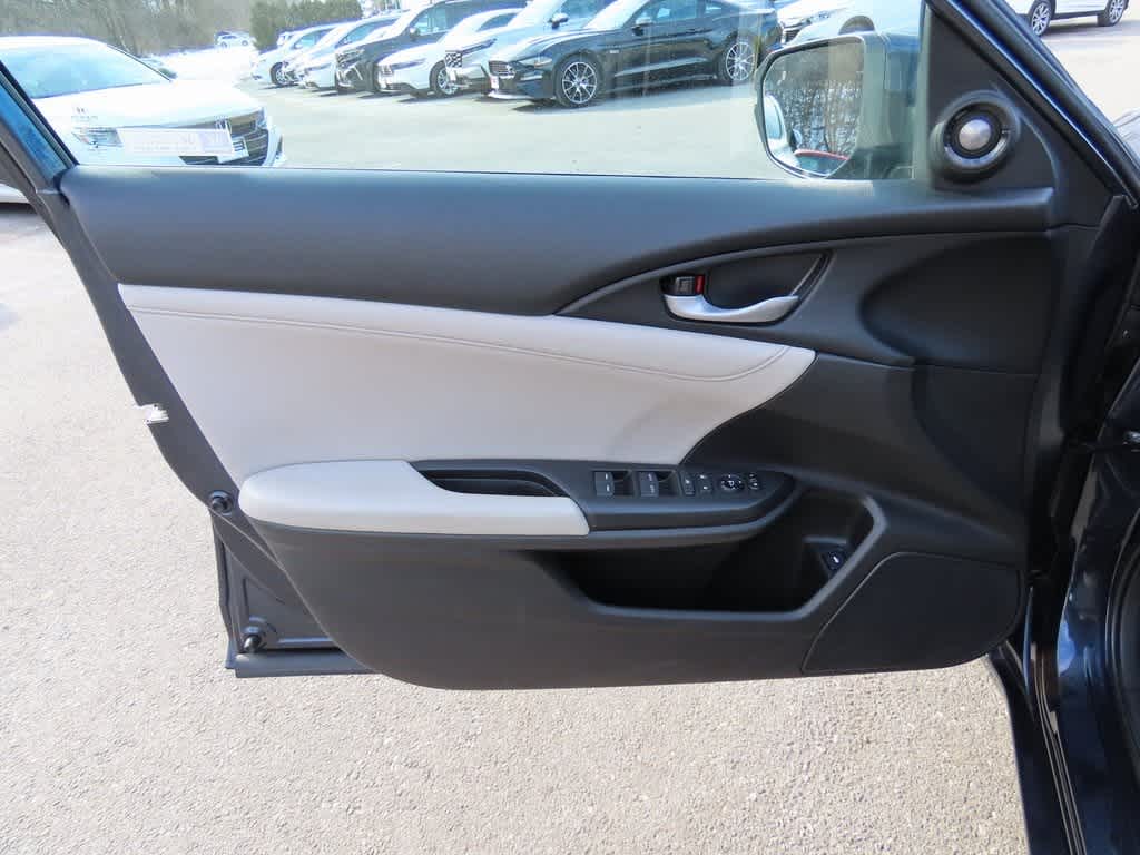 Thumbnail: 2021 Honda Insight - 15