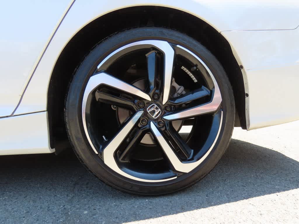 Thumbnail: 2022 Honda Accord - 9