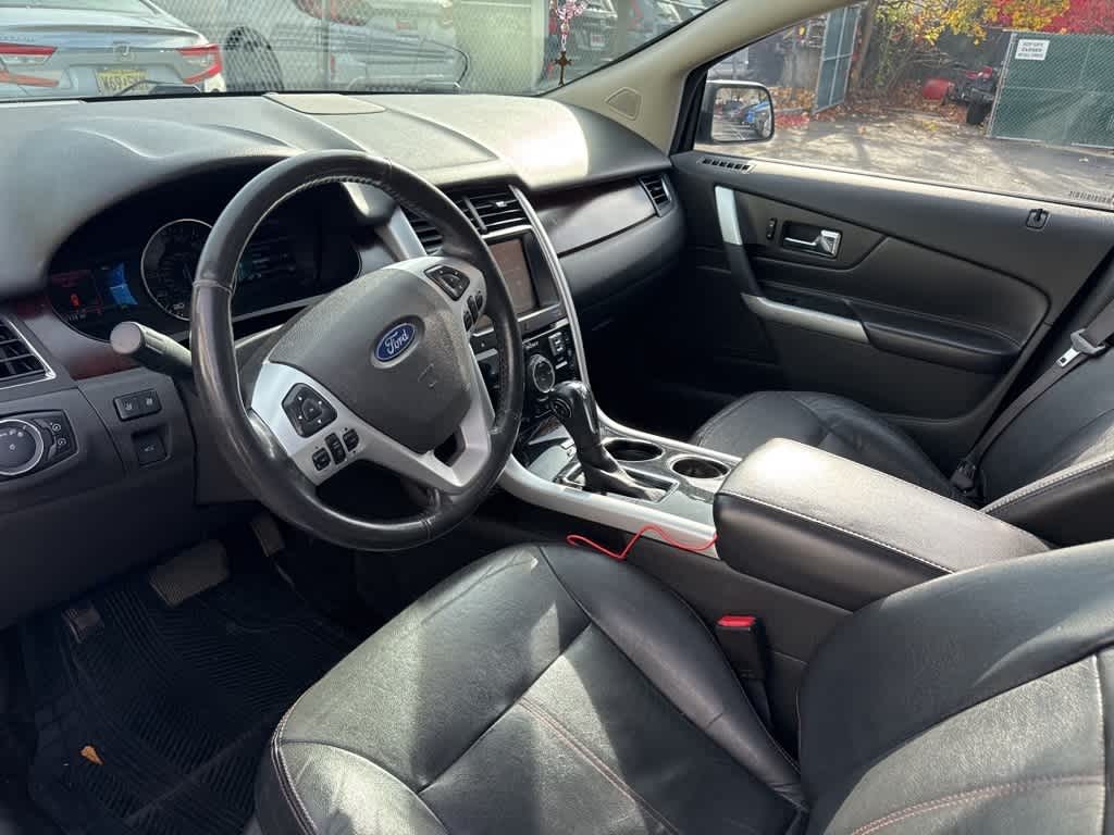 Thumbnail: 2013 Ford Edge - 14
