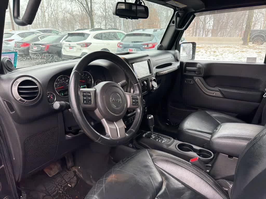 Thumbnail: 2013 Jeep Wrangler - 21