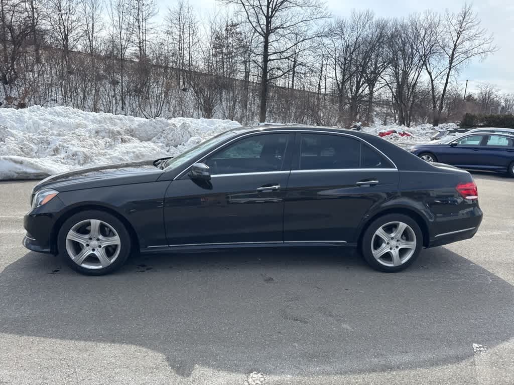 Thumbnail: 2015 Mercedes-Benz E-Class - 2