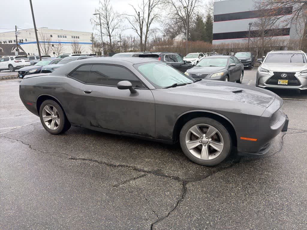 Thumbnail: 2019 Dodge Challenger - 17