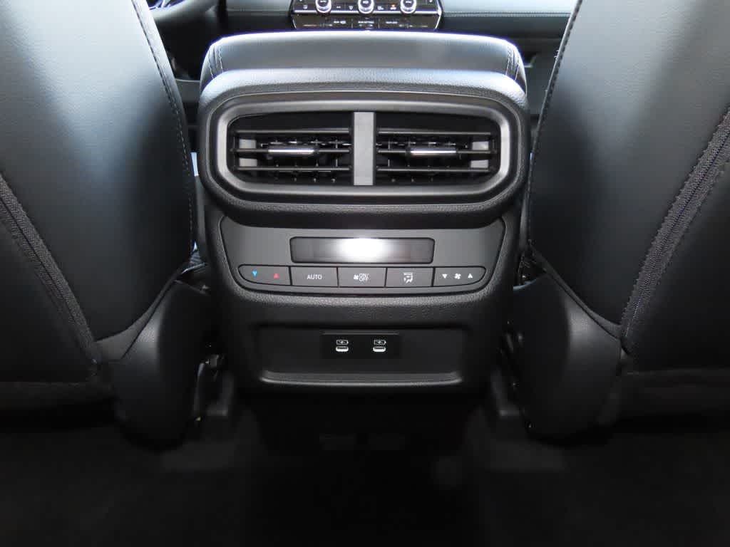 Thumbnail: 2026 Honda Pilot - 26