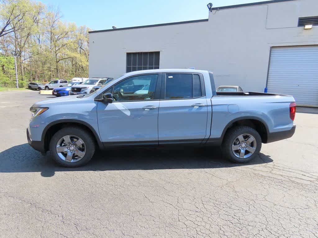 Thumbnail: 2026 Honda Ridgeline - 3