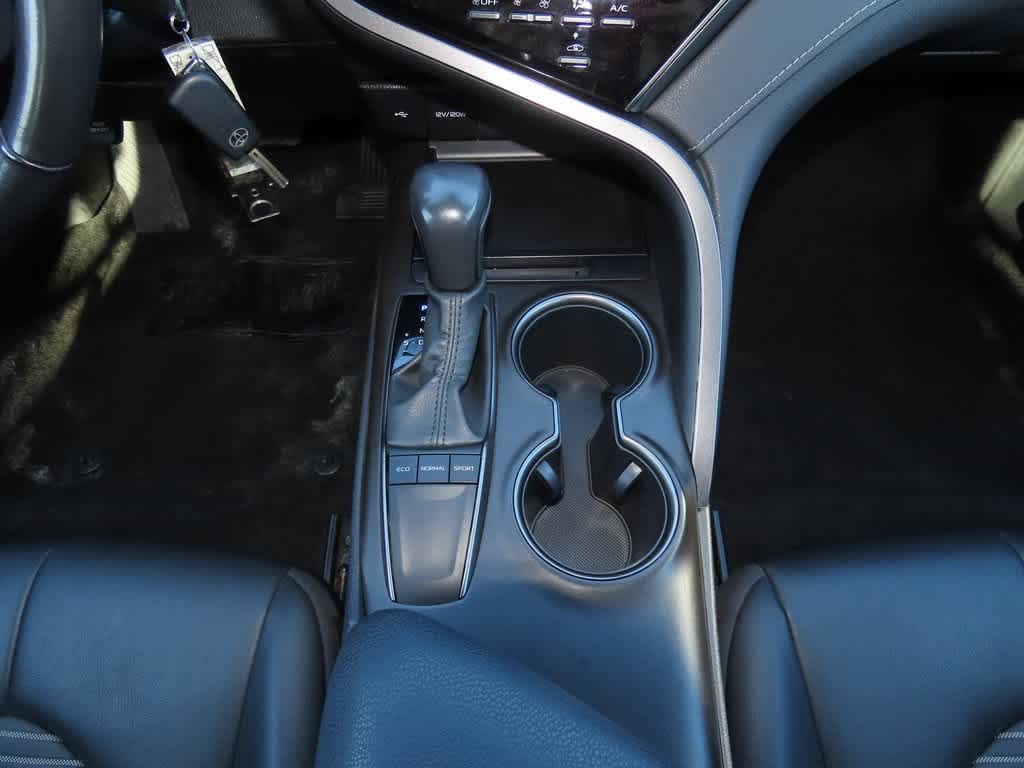 Thumbnail: 2023 Toyota Camry - 21