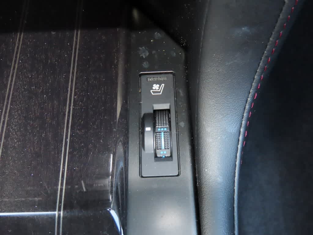 Thumbnail: 2023 Lexus GX - 22