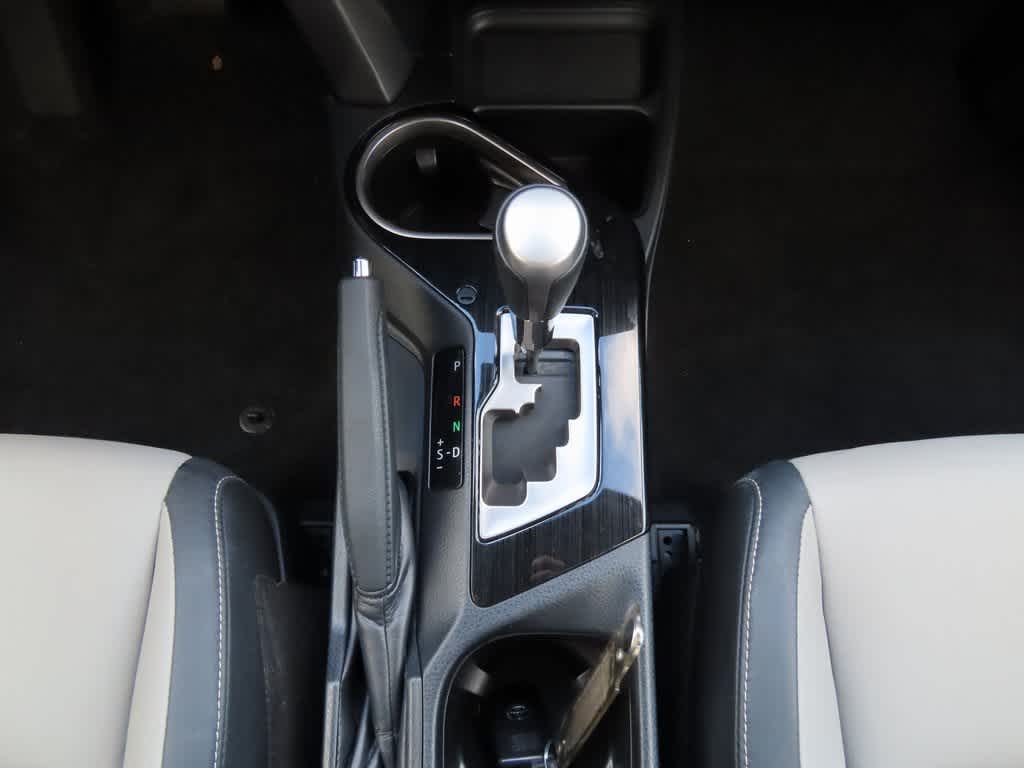 Thumbnail: 2017 Toyota RAV4 - 24