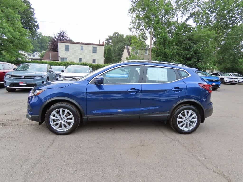 2022 Nissan Rogue Sport SV 3