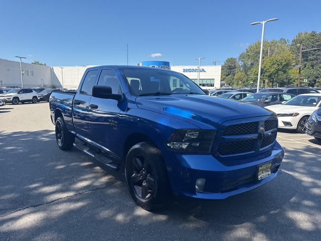 Thumbnail: 2019 RAM 1500 Classic - 17