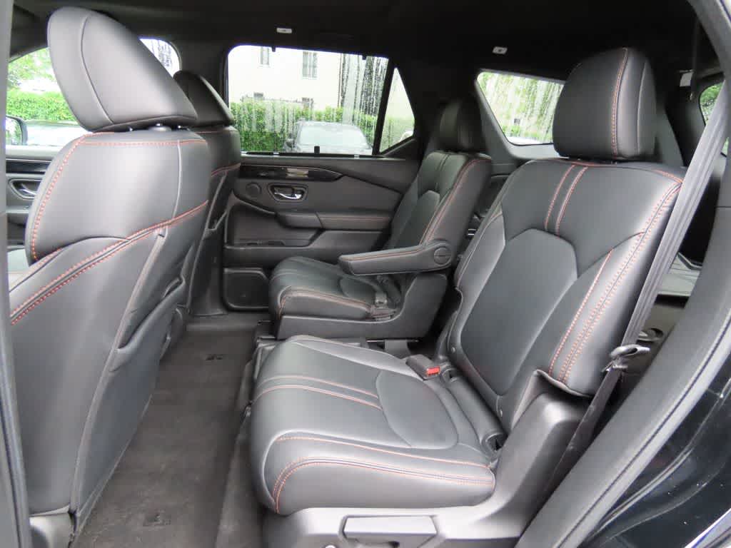 Thumbnail: 2023 Honda Pilot - 14