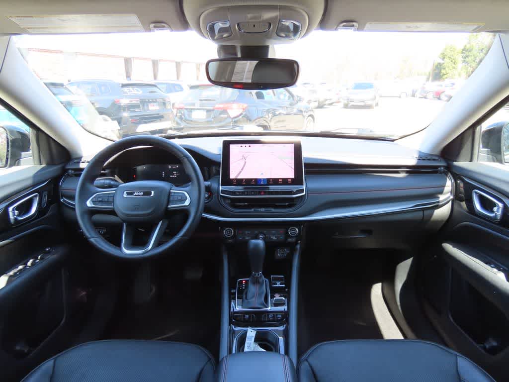 Thumbnail: 2022 Jeep Compass - 19